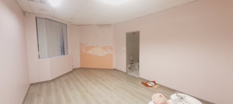 To Let commercial Property for Rent in Tyger Valley Western Cape